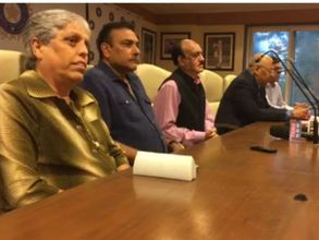 ద్రవిడ్, జహీర్‌లకు బీసీసీఐ షాక్: బౌలింగ్ కోచ్‌గా భరత్ అరుణ్