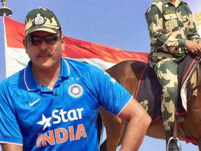 టీమిండియా కోచ్‌గా రవిశాస్త్రి: ట్విట్టర్‌లో విమర్శల వెల్లువ