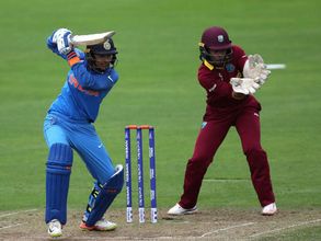 సంగక్కరను కాపీ కొట్టిన స్మృతి మందాన: కోపడ్డ చిన్ననాటి కోచ్