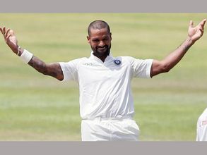 ధావన్ సరికొత్త రికార్డు: సెంచరీ తర్వాత వినూత్న సంబరం