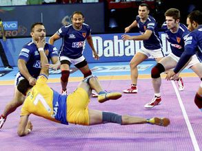 ఉత్కంఠ భరిత మ్యాచ్‌లో తమిళ్‌ తలైవాస్‌పై ఢిల్లీ విజయం