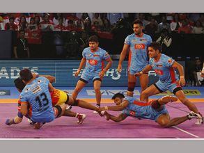 ప్రో కబడ్డీ: టైగా ముగిసిన బెంగాల్‌ Vs గుజరాత్‌ మ్యాచ్‌