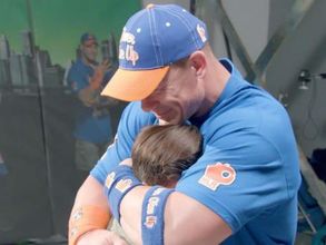 ఉద్వేగానికి లోనవుతారు: అభిమానుల్లో స్ఫూర్తి నింపిన జాన్ సెనా (వీడియో)