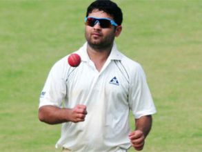 చావ్లా రంజీ జట్టు మార్పు: కెప్టెన్‌తో గొడవే కారణమా?