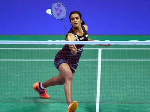 వరల్డ్ ఛాంపియన్‌షిప్: క్వార్టర్‌ ఫైనల్‌కు సింధు, శ్రీకాంత్