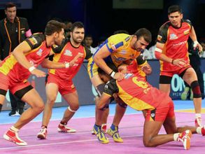 ఒక్క పాయింట్‌తో: సచిన్ జట్టుపై విజయం సాధించిన బెంగళూరు బుల్స్