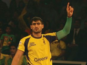 ప్రో కబడ్డీ లీగ్: సీజన్ 5లో టాప్ రైడర్లు వీరే (ఫోటోలు)