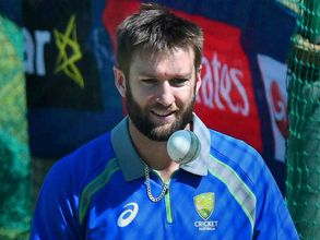 మూడు టీ20ల సిరిస్: కమిన్స్ స్ధానంలో ఆండ్రూ టై