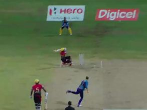 సీపీఎల్: అచ్చం డివిలియర్స్‌లాగే షాట్ అదిరింది! (వీడియో)