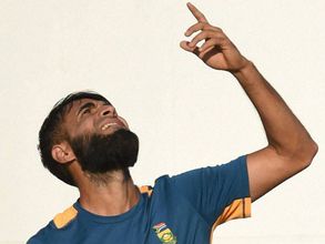 ఇమ్రాన్ తాహిర్‌ని అవమానించిన పాక్ కాన్సులేట్ అధికారులు