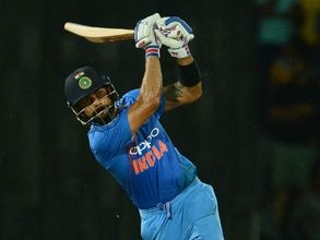 విరాట్ కోహ్లీ సరికొత్త చరిత్ర: పలు రికార్డులు బద్దలు కొట్టాడు