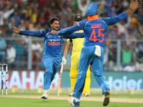 కుల్దీప్ మ్యాజిక్ మూమెంట్‌పై క్రికెట్ దిగ్గజాలు ఏమన్నారంటే!