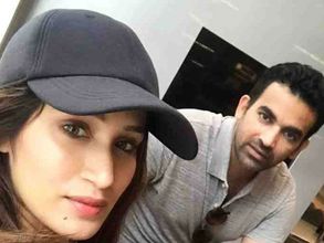 ముహుర్తం కుదిరింది: నవంబర్ 27న జహీర్‌ ఖాన్, సాగరికల పెళ్లి