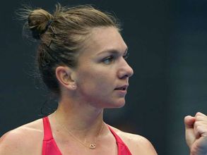 చైనా ఓపెన్: షరపోవాకు షాక్, హలెప్ చేతిలో ఓటమి