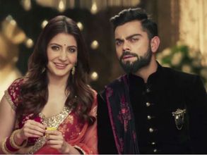 ఫ్యాన్స్ ఫిదా: కోహ్లీ-అనుష్క కలిసి నటించిన వెడ్డింగ్ యాడ్ (వీడియో)