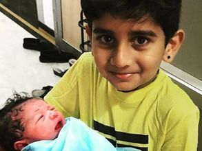 మరోసారి తండ్రయిన మురళీ విజయ్: ట్విట్టర్‌లో ఫోటో