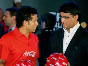 ఫిఫా వరల్డ్ కప్ ఫైనల్‌కు క్రికెట్ దిగ్గజాలు సచిన్, గంగూలీ