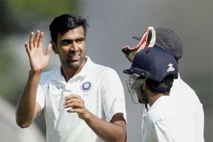 300 వికెట్ల ప్రత్యేకం: అశ్విన్ ఓ సూపర్ హీరో