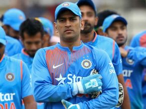 'ధోని ఓ లెజెండ్.. అతడి సామర్థ్యంపై ఎవరికీ సందేహాలు లేవు'