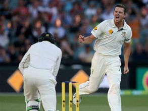 ఇంగ్లీష్ బ్యాట్స్‌మెన్‌కు దడపుట్టించు: కౌల్టర్ నైల్‌తో హాజల్‌ఉడ్