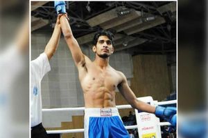 రెండున్నర నెలలు మృత్యువుతో పోరాడి ఓడిన కిక్ బాక్సర్