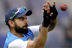 శ్రీలంకతో టీ20 సిరిస్‌కు కోహ్లీ అనుమానమే!