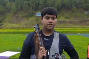 జాతీయ షూటింగ్ ఛాంపియన్‌షిప్: ఒకే రోజు నాలుగు స్వర్ణాలు గెలిచాడు