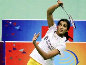 జాతీయ బ్యాడ్మింటన్‌ ఛాంపియన్‌షిప్‌: సెమీస్‌లో సింధు, సైనా