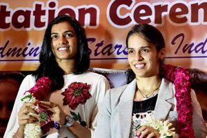 చైనా ఓపెన్: టైటిలే లక్ష్యంగా బరిలోకి సింధు, సైనా