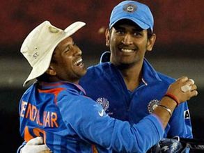 మా నాన్న గుర్తొస్తారు: ధోనికి సచిన్ అతిపెద్ద అభినందన