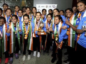 9 ఏళ్ల ఉద్యోగ నిరీక్షణకు తెర: సవితకు కేంద్ర క్రీడల మంత్రి జాబ్ ఆఫర్