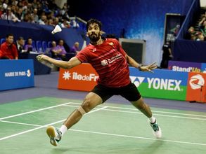 చైనా ఓపెన్ సూపర్ సిరిస్‌కు దూరమైన కిదాంబి శ్రీకాంత్