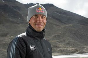 వింగ్‌సూట్‌లో సమస్య: రష్యా బేస్ జంపర్ మృతి