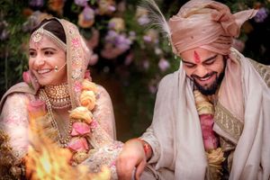 రూ. 1000 కోట్లకు విరాట్ కోహ్లీ-అనుష్క శర్మల నెట్ వర్త్