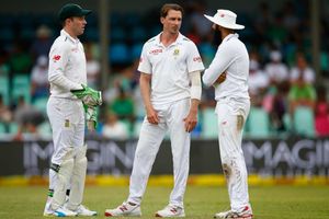 టెస్టు చరిత్రలో సరికొత్త అధ్యాయం: దక్షిణాఫ్రికాతో జింబాబ్వే 4రోజుల టెస్ట్