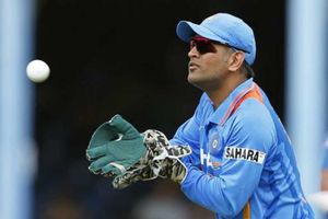 రెండో టీ20: ఇండోర్‌లో ధోని ప్రపంచ రికార్డుని సృష్టిస్తాడా?