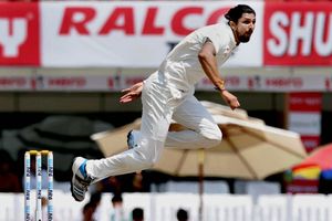 ఇషాంత్ పొడవుగా ఉన్నావ్ కదా!: నీ బలాల్ని గుర్తించు