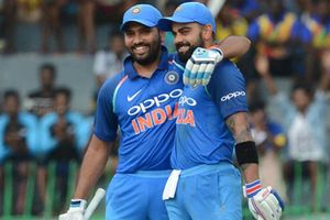 ఇంచుమించు ఒకేలా: కోహ్లీ రికార్డులకు రోహిత్ శర్మకు పెద్ద తేడా లేదు