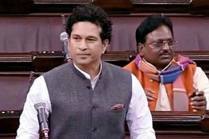 అసలేం జరిగింది?: రాజ్యసభలో సచిన్‌ను అడ్డుకున్న కాంగ్రెస్ నేతలు