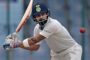 కోహ్లీ ఖాతాలో మరో రికార్డు: గవాస్కర్ రికార్డు బద్దలు