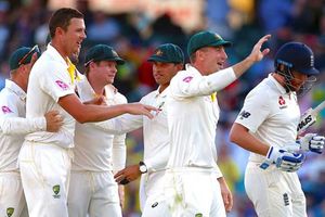 యాషెస్ సిరీస్: అయిదో టెస్టుకు చతికిలబడ్డ ఇంగ్లాండ్