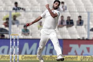 రహానె, భువీల గురించి సిగ్గు చేటు అంటూ మండిపడుతున్న ప్రభాకర్