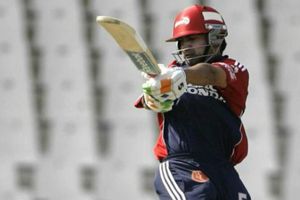 నేపాలీ క్రికెటర్‌తో కలిసి ఐపీఎల్‌లో ఆడే ఢిల్లీ డేర్‌డెవిల్స్ జట్టు ఇదే