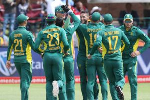 దక్షిణాఫ్రికా పర్యటన: భారత్‌తో తలపడనున్న సఫారీ వన్డే జట్టు ఇదే