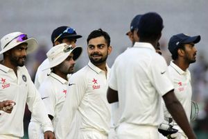 స్నానాన్ని సాగదీయకుండా రెండు నిమిషాల్లో ముగించండి: కేప్ టౌన్