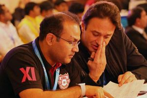 క్రిస్ గేల్‌ను చివరి నిమిషంలో కొనుగోలు చేయడంపై సెహ్వాగ్