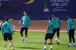 ముస్లిం యువతులు ఫుట్‌బాల్ ఆటను చూడటం హరాం (నిషిద్ధం)