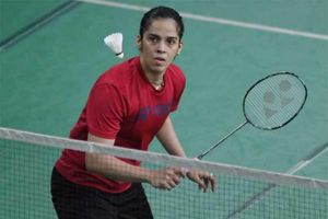 ఇండోనేషియా ఓపెన్: సైనా, సింధుల సమరం మొదలైంది