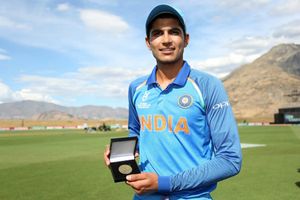 U-19 వరల్డ్ కప్‌తో వెలుగులోకి: ఎవరీ శుభమాన్ గిల్