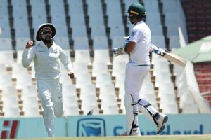 సెంచూరియన్ టెస్టు: తొలి ఇన్నింగ్స్‌లో దక్షిణాఫ్రికా 335 ఆలౌట్